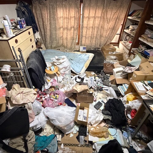 整理前の室内写真